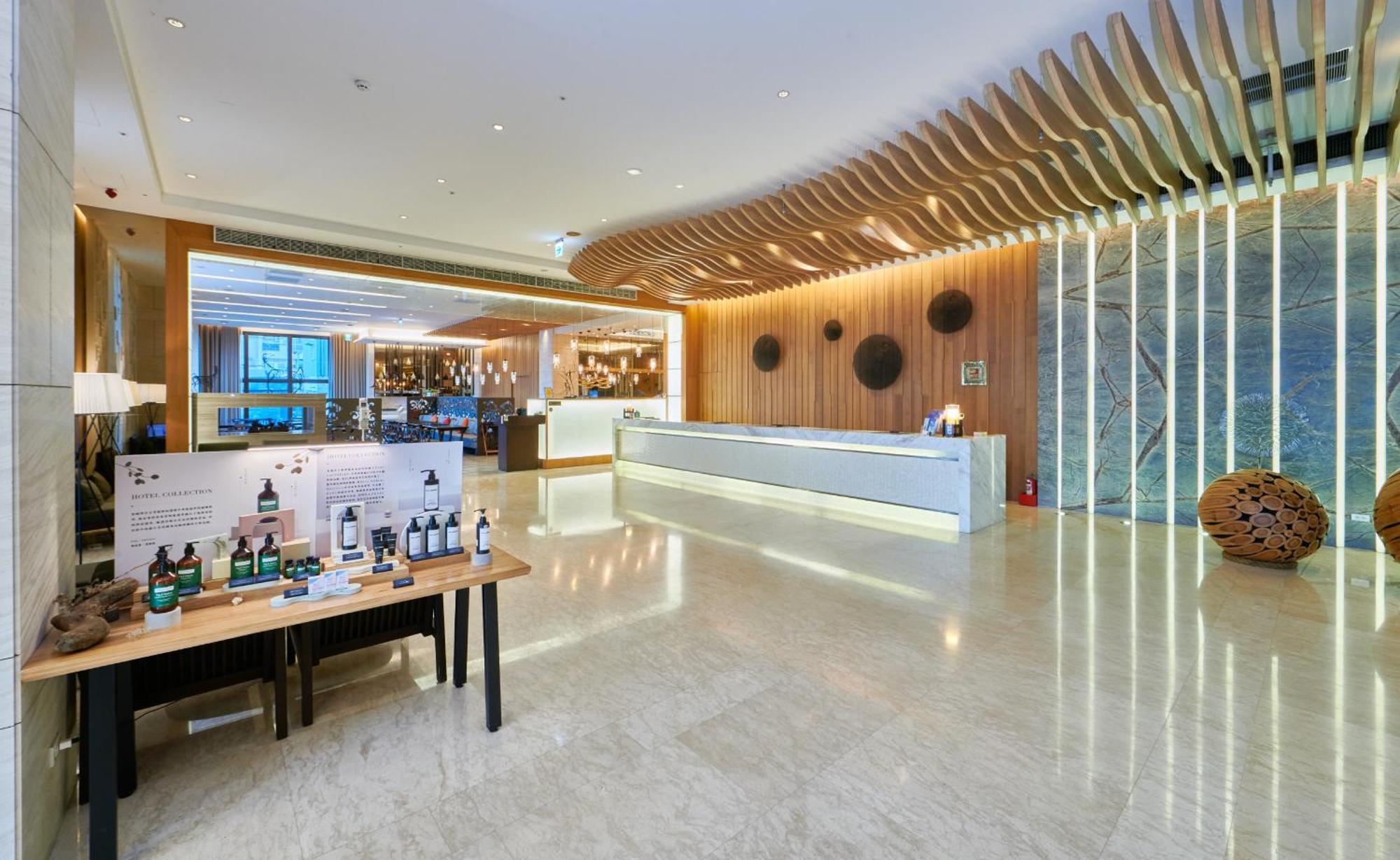 Grand Bay Resort Hotel Heng-ch'un Extérieur photo Lobby