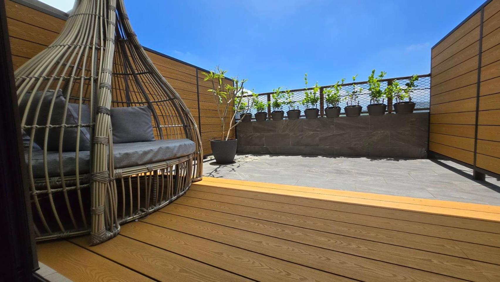 Grand Bay Resort Hotel Heng-ch'un Extérieur photo Composite wood