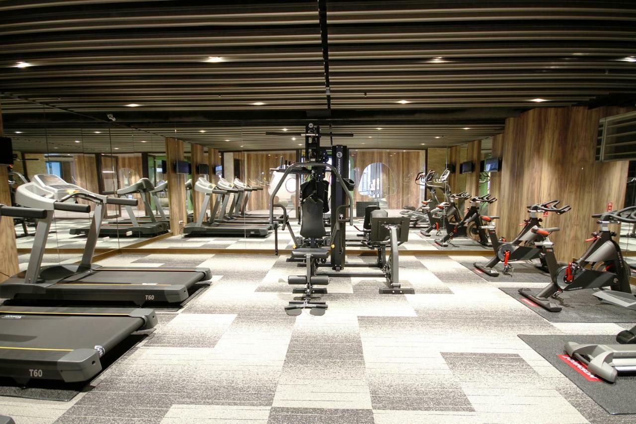 Grand Bay Resort Hotel Heng-ch'un Extérieur photo The gym at the hotel