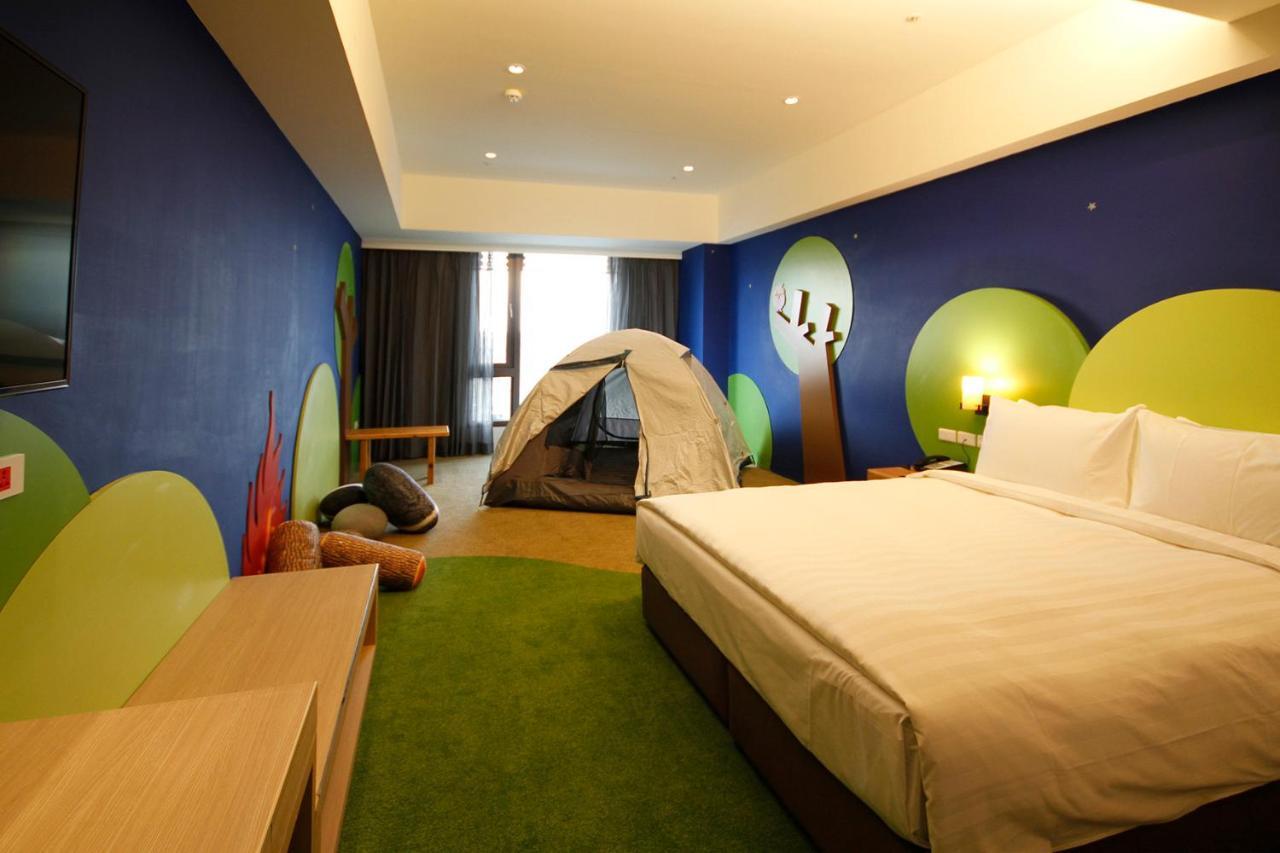 Grand Bay Resort Hotel Heng-ch'un Extérieur photo A room at the Forest World Hotel